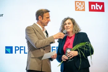 Aus Moor wird Zukunft: Pfleiderer erhält Deutschen Award für Nachhaltigkeitsprojekte 2026